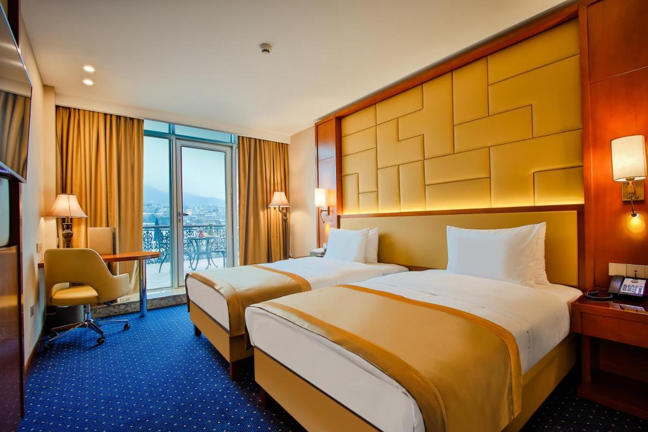 New Tiflis Hotel Екстер'єр фото