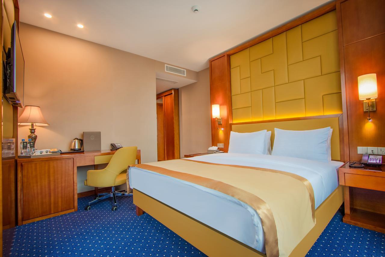 New Tiflis Hotel Екстер'єр фото