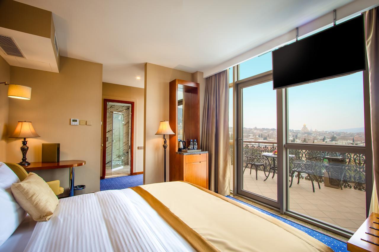 New Tiflis Hotel Екстер'єр фото
