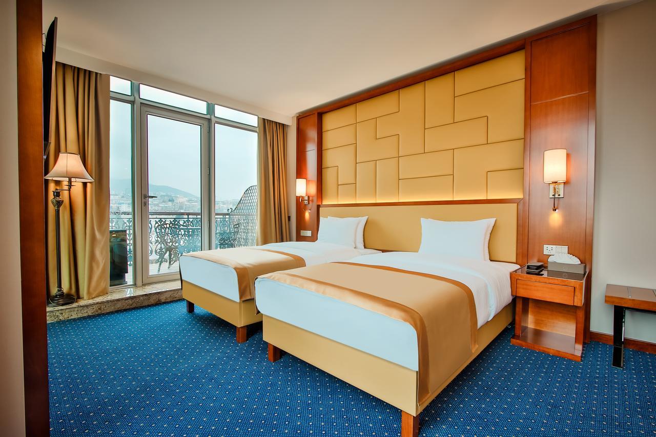 New Tiflis Hotel Екстер'єр фото