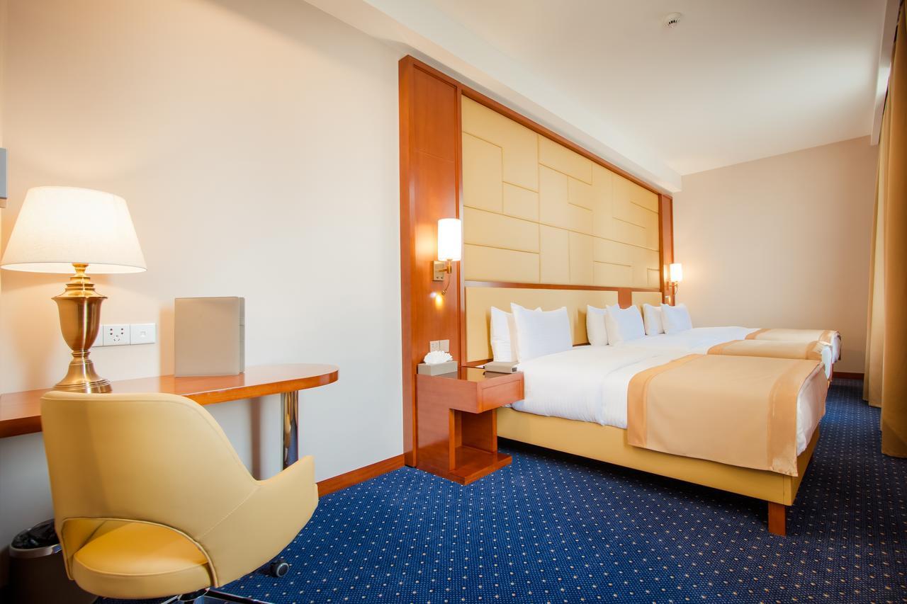 New Tiflis Hotel Екстер'єр фото