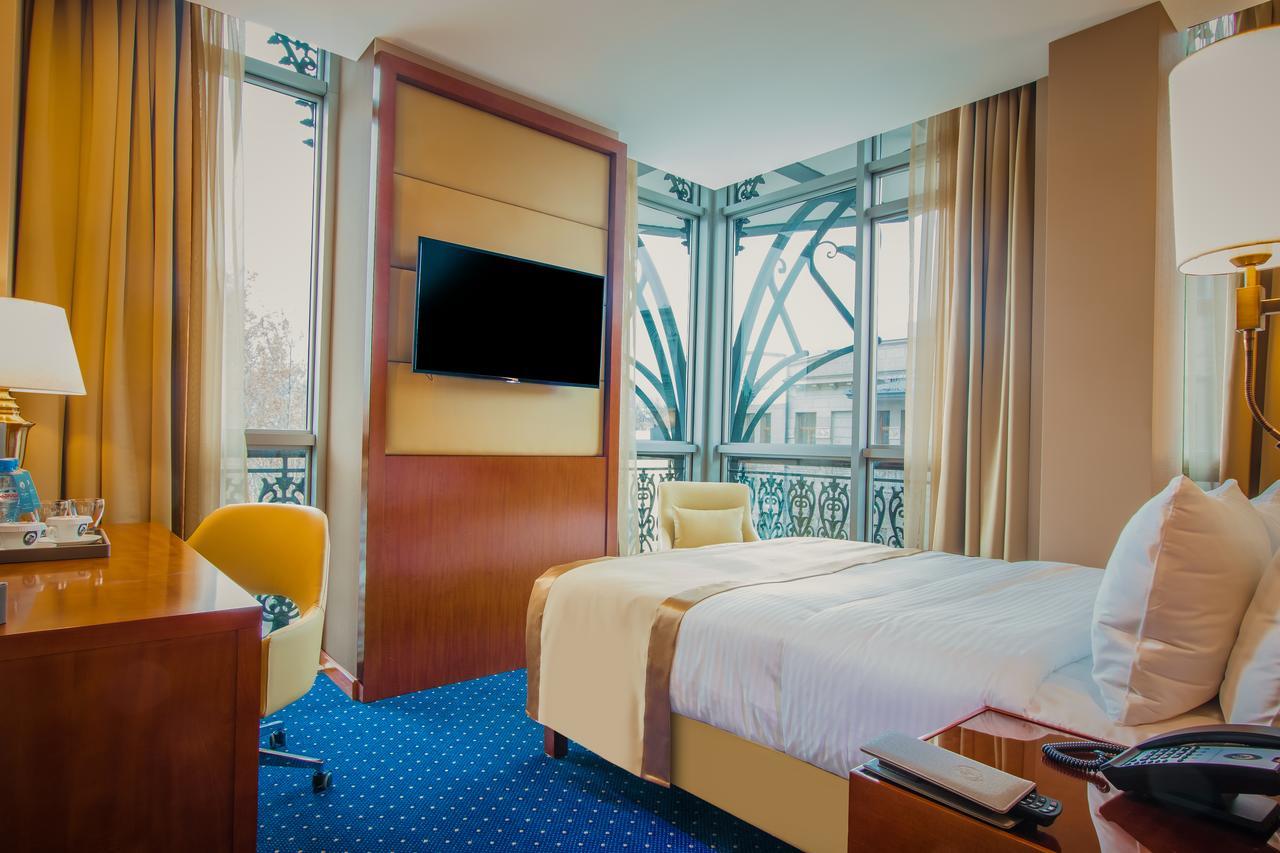 New Tiflis Hotel Екстер'єр фото