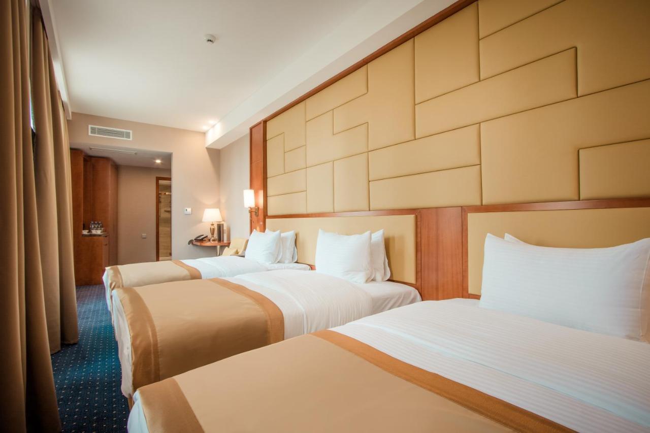 New Tiflis Hotel Екстер'єр фото