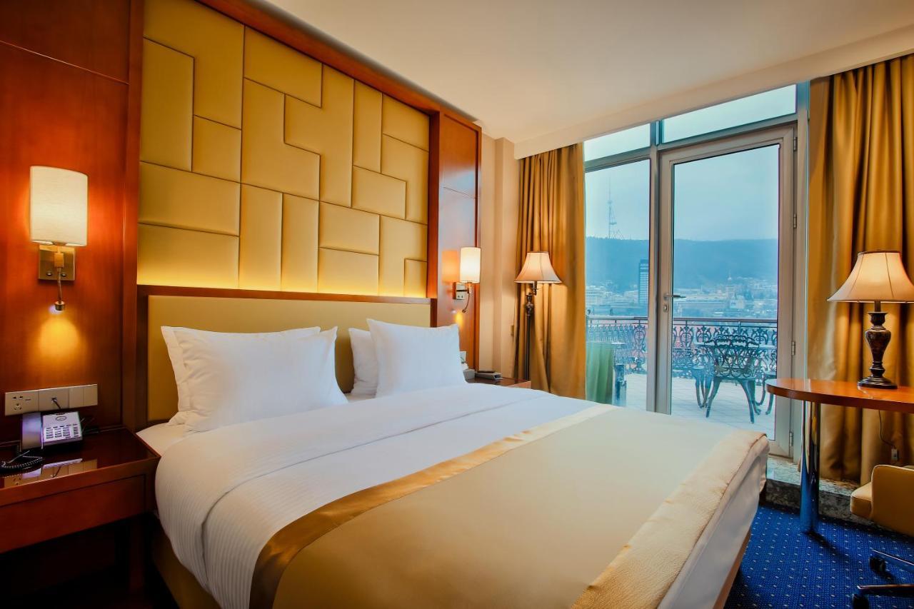 New Tiflis Hotel Екстер'єр фото