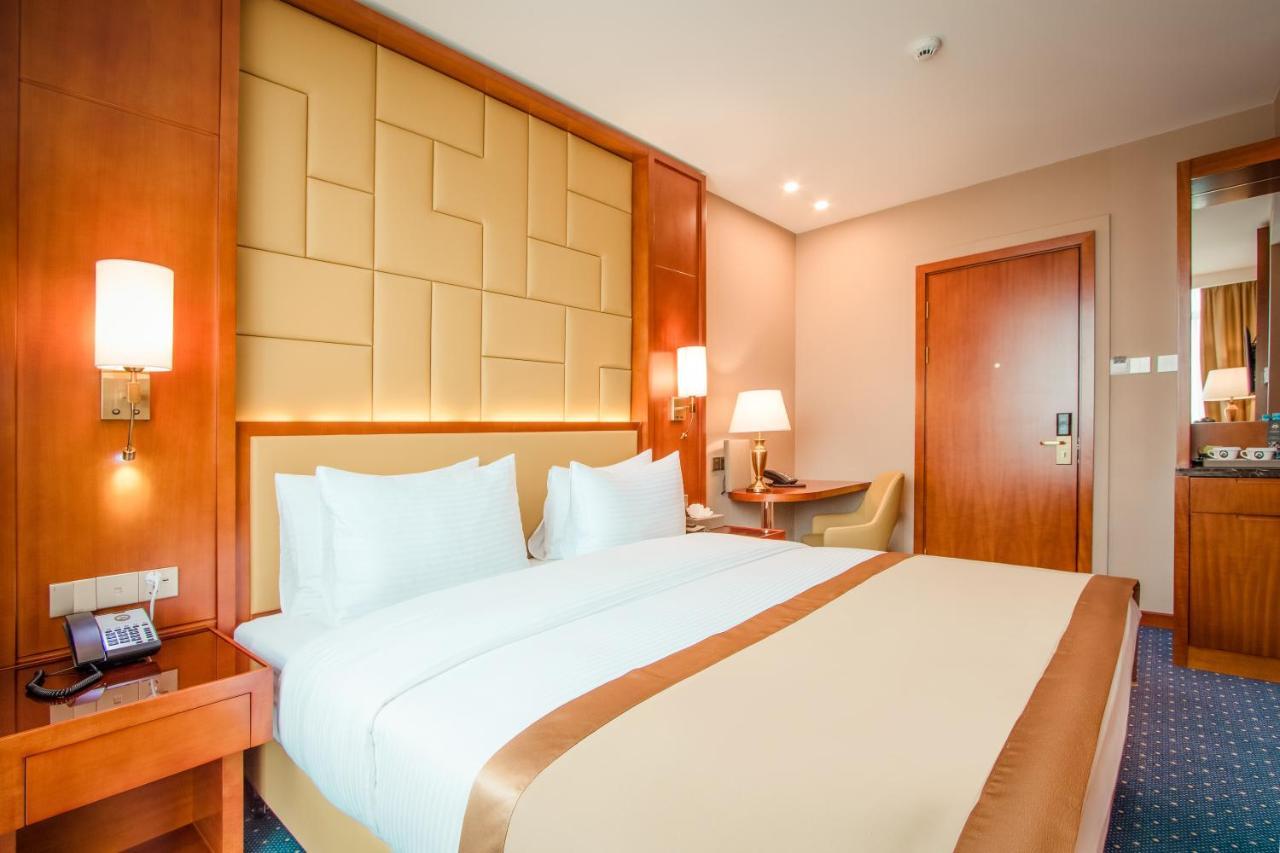 New Tiflis Hotel Екстер'єр фото
